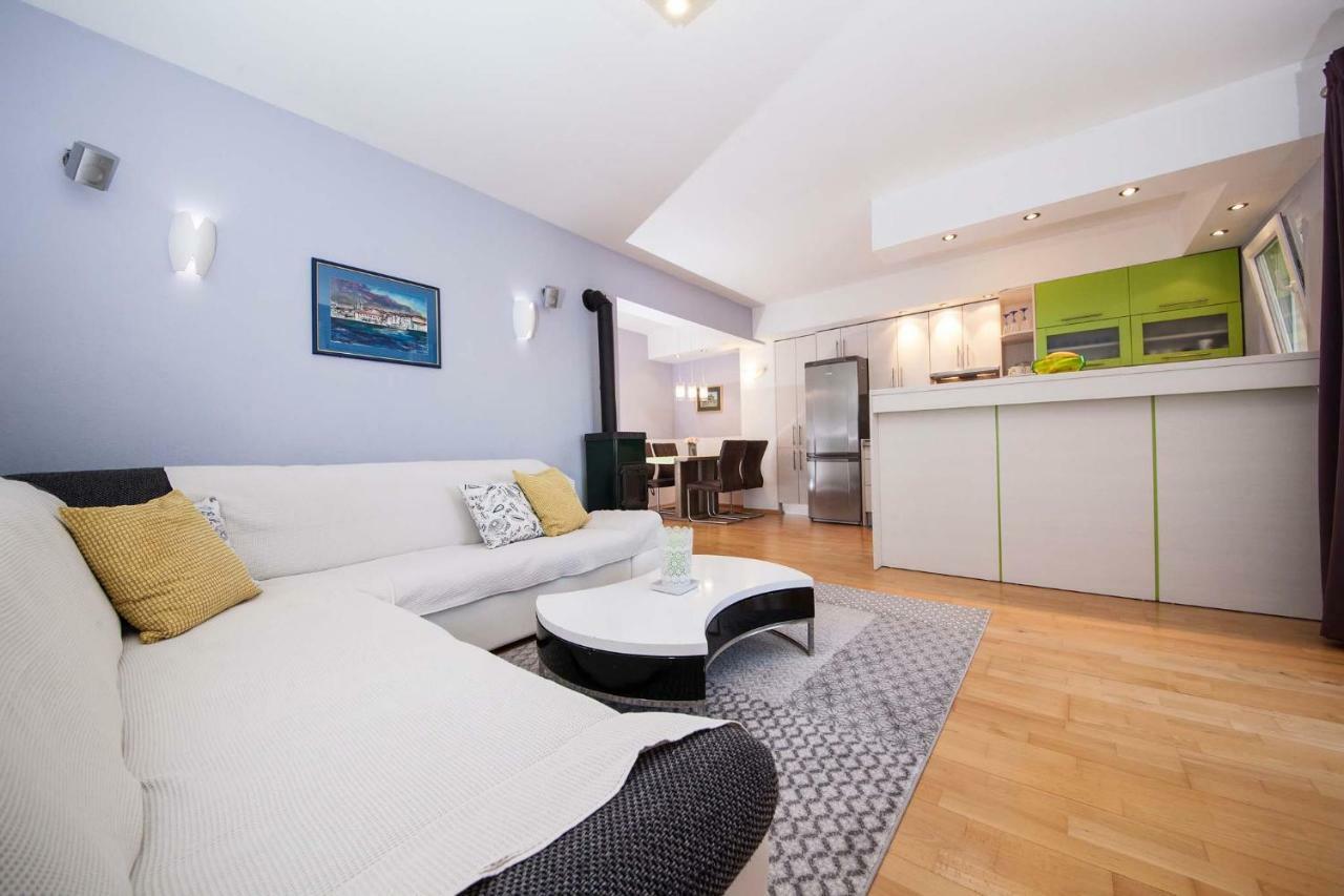 Apartment Sarena Makarska Buitenkant foto