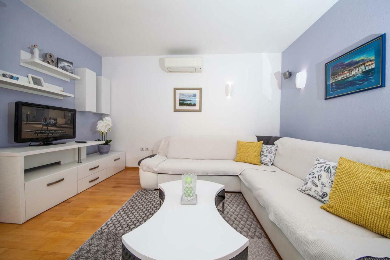 Apartment Sarena Makarska Buitenkant foto
